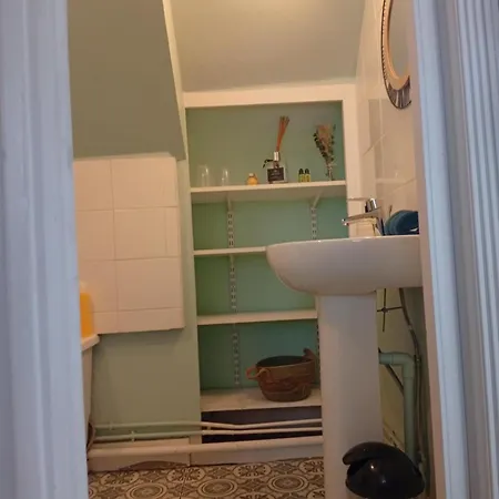 La Du Pecheur アパート *